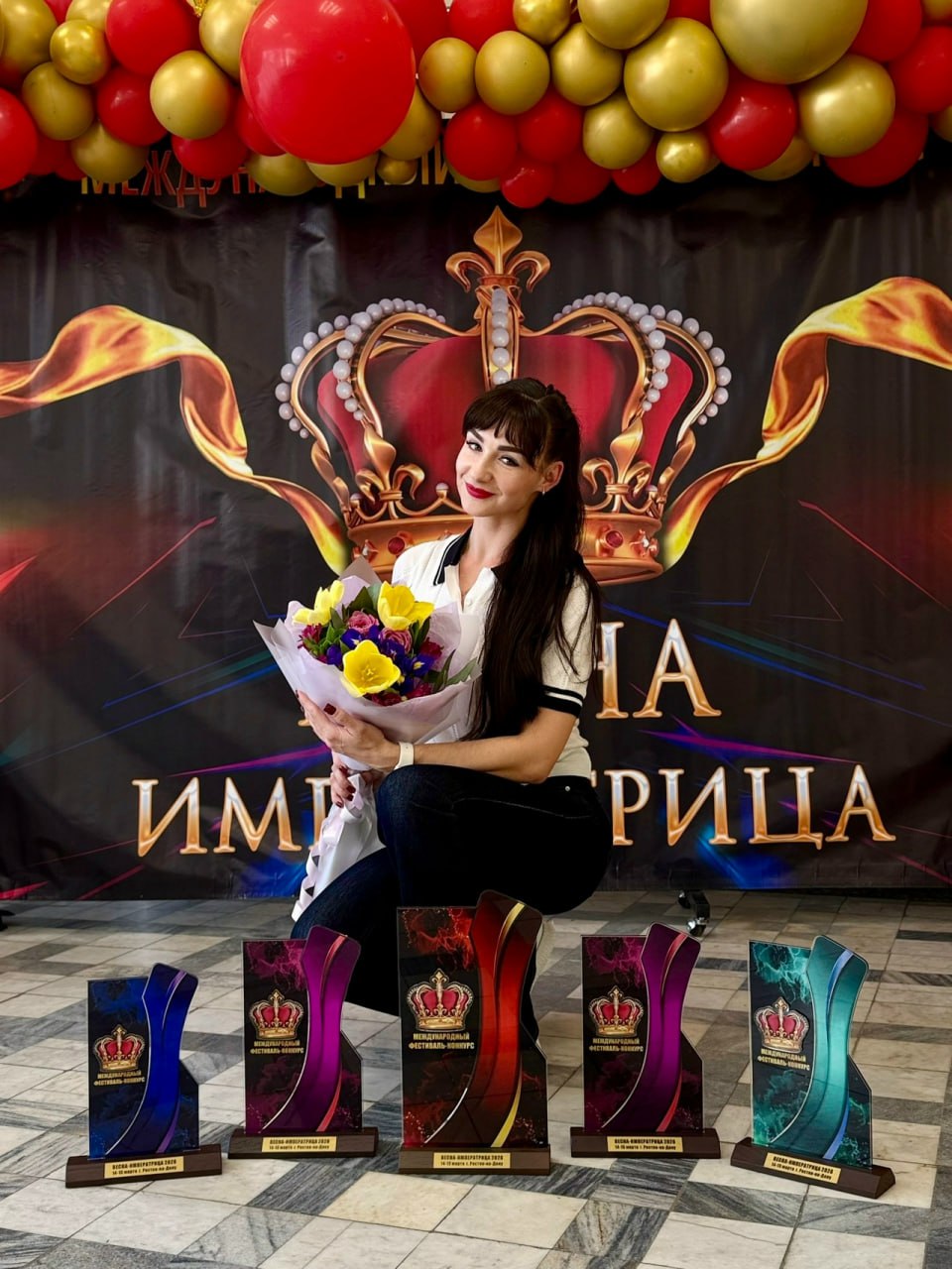 Танцевальный коллектив из Краснодона с триумфом выступил на фестивале в городе Ростове - на - Дону Танцевальный коллектив из Краснодона с триумфом выступил на фестивале в городе Ростове - на - Дону