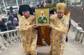 В Луганск привезли мощи Матроны Московской и святителя Луки Крымского