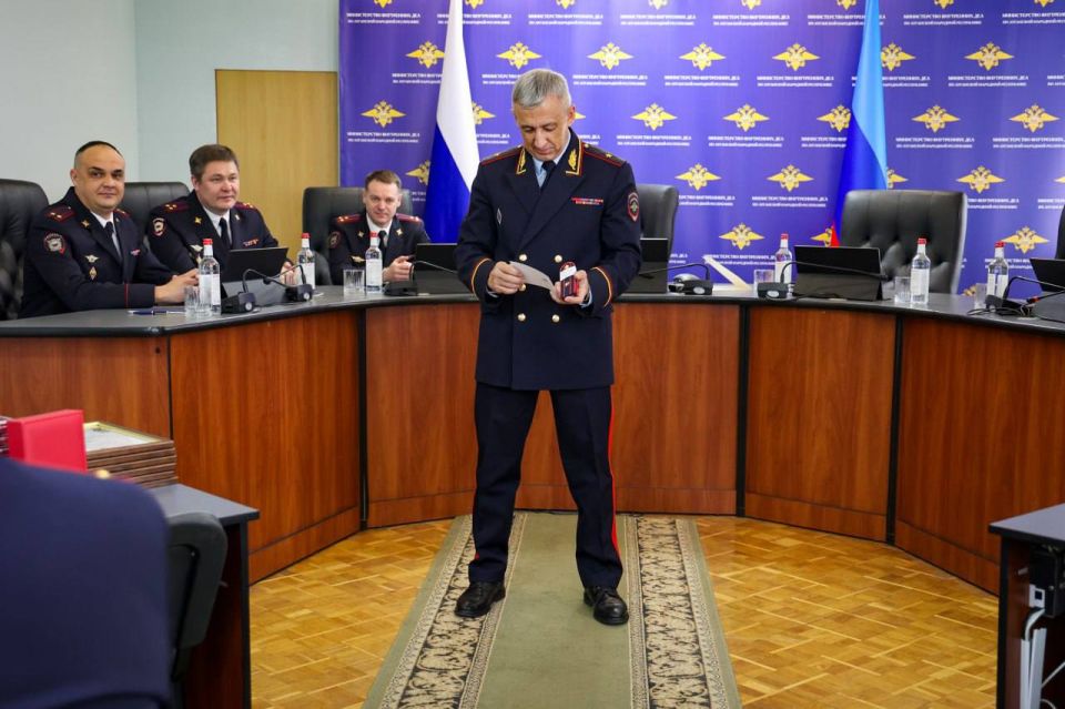 111111 За высокие показатели в службе сотрудников подразделений экономической безопасности и противодействия коррупции отметили наградами 111111 За высокие показатели в службе сотрудников подразделений экономической безопасности и противодействия коррупции отметили наградами