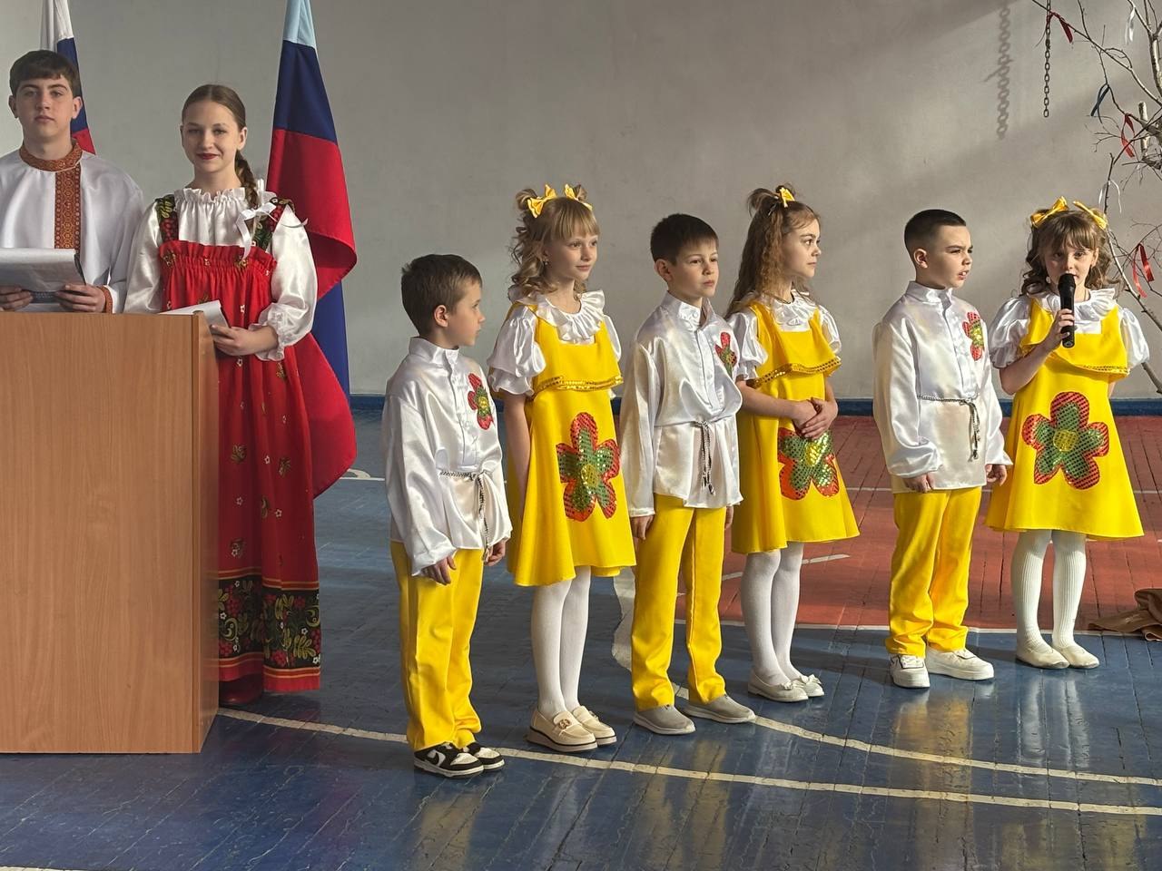 В Ровеньках прошли мероприятия, в рамках открытия Года единства народов В Ровеньках прошли мероприятия, в рамках открытия Года единства народов