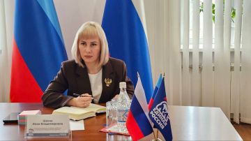 Инна Швенк: Сегодня в Региональной общественной приёмной Председателя партии «ЕДИНАЯ РОССИЯ» Д.А. Медведева г. Луганск состоялся прием граждан