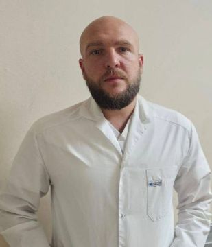 Формула здоровья зубов. В рамках Недели ответственного отношения к здоровью полости рта, главный внештатный специалист стоматолог Минздрава ЛНР, заведующий отделениям челюстно-лицевой хирургии ЛРКБ Даниил Дмитриевич...