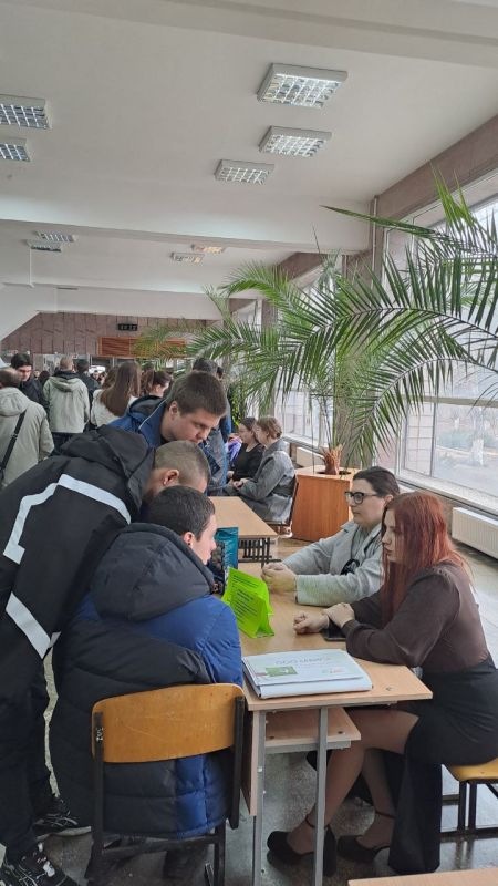 Стартовал новый сезон трудоустройства в АПК: В ЛНР прошла первая в 2026 году ярмарка вакансий Стартовал новый сезон трудоустройства в АПК: В ЛНР прошла первая в 2026 году ярмарка вакансий
