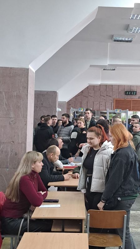 Стартовал новый сезон трудоустройства в АПК: В ЛНР прошла первая в 2026 году ярмарка вакансий Стартовал новый сезон трудоустройства в АПК: В ЛНР прошла первая в 2026 году ярмарка вакансий