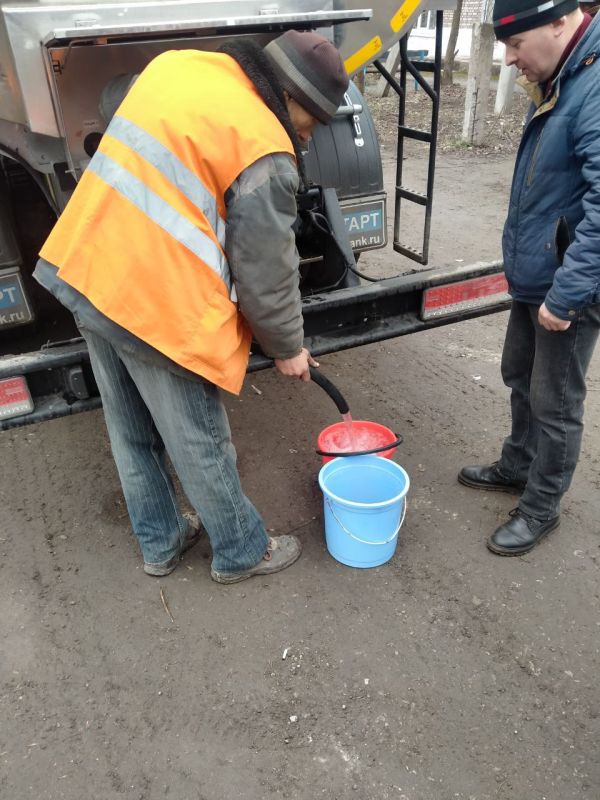 Коммунальными службами проведены работы на территории города Коммунальными службами проведены работы на территории города
