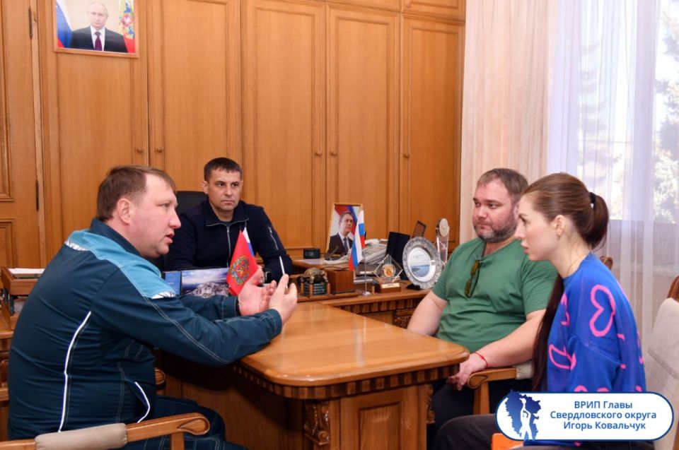 Подборка о ГЛАВном. Глава Станично-Луганского округа - Альберт Зинченко Подборка о ГЛАВном. Глава Станично-Луганского округа - Альберт Зинченко