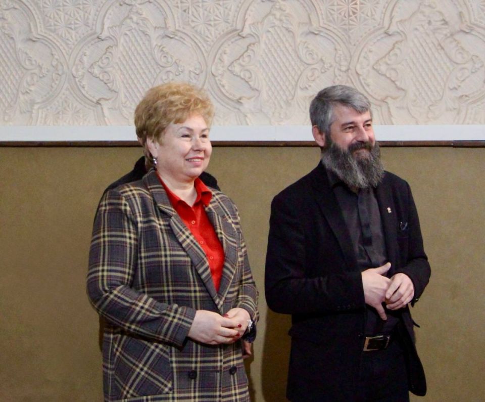 Олег Савченко: Меловский муниципальный округ, с рабочим визитом, посетила сенатор Российской Федерации, представитель от законодательного органа Луганской Народной Республики Ольга Евгеньевна Бас Олег Савченко: Меловский муниципальный округ, с рабочим визитом, посетила сенатор Российской Федерации, представитель от законодательного органа Луганской Народной Республики Ольга Евгеньевна Бас