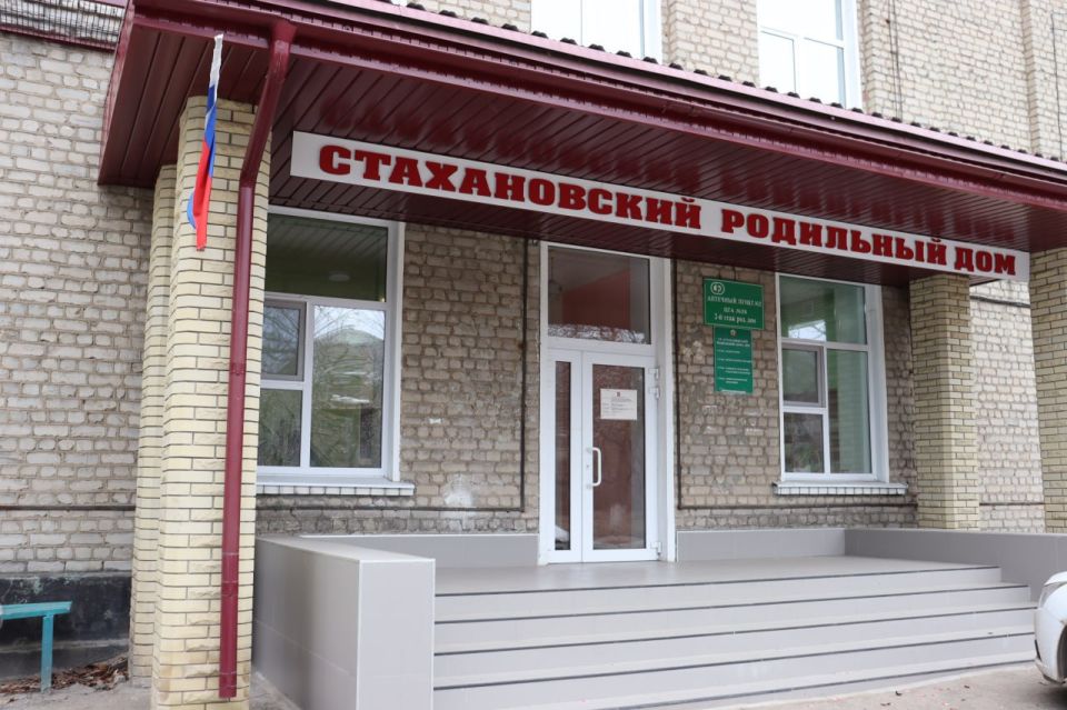 Наталия Жулинская: Сегодня свой День рождения отмечает губернатор Омской области Виталий Павлович Хоценко Наталия Жулинская: Сегодня свой День рождения отмечает губернатор Омской области Виталий Павлович Хоценко