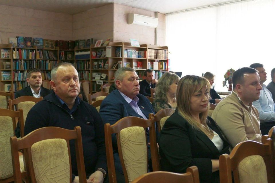 В Луганске подвели итоги работы партпроекта «Школа ЖКХ» и определили планы на 2026 год В Луганске подвели итоги работы партпроекта «Школа ЖКХ» и определили планы на 2026 год
