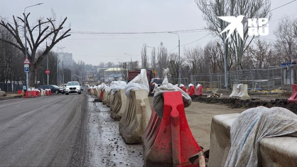 Начинаем день правильно. Под звуки реконструкции на улице Фрунзе город просыпается Начинаем день правильно. Под звуки реконструкции на улице Фрунзе город просыпается