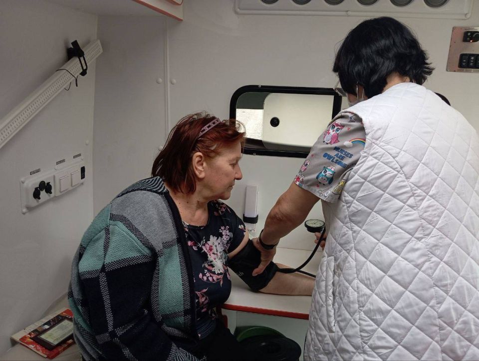 На днях наши специалисты заглянули в гости к одиннадцатиклассникам Луганской школы №18 На днях наши специалисты заглянули в гости к одиннадцатиклассникам Луганской школы №18