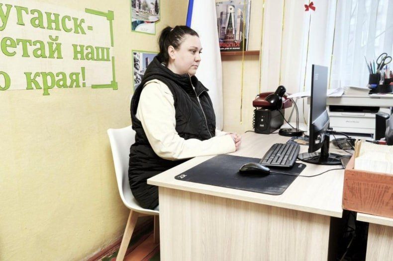 Свердловские библиотеки ЛНР стали онлайн слушателями конференции Свердловские библиотеки ЛНР стали онлайн слушателями конференции