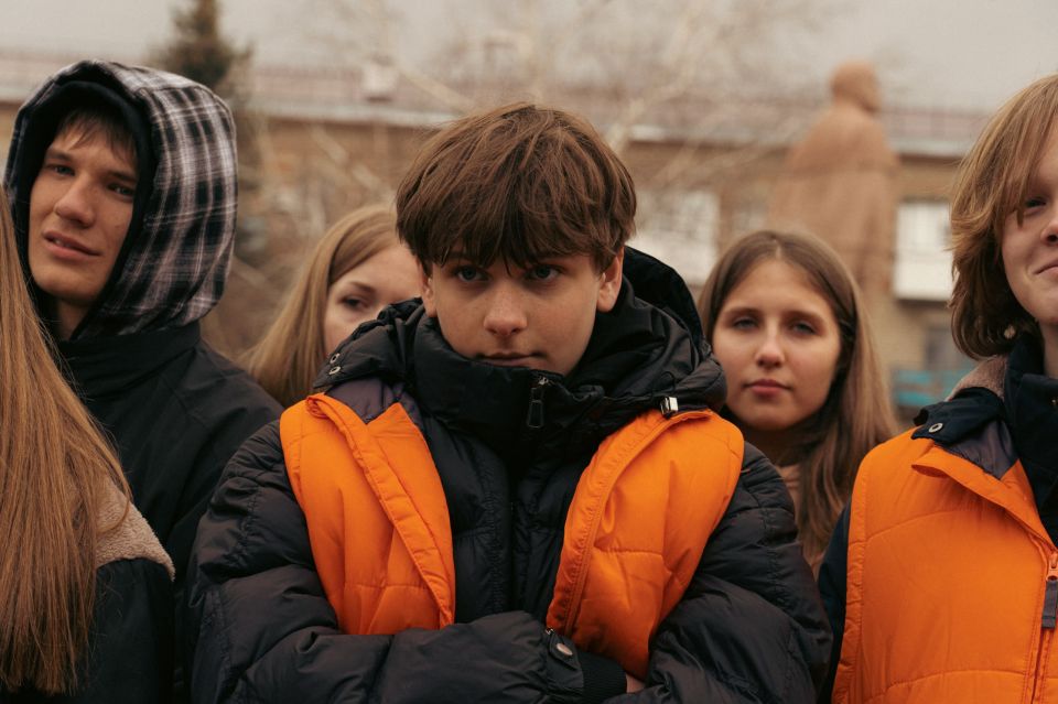 Не перевелись ещё богатыри на земле русской Не перевелись ещё богатыри на земле русской
