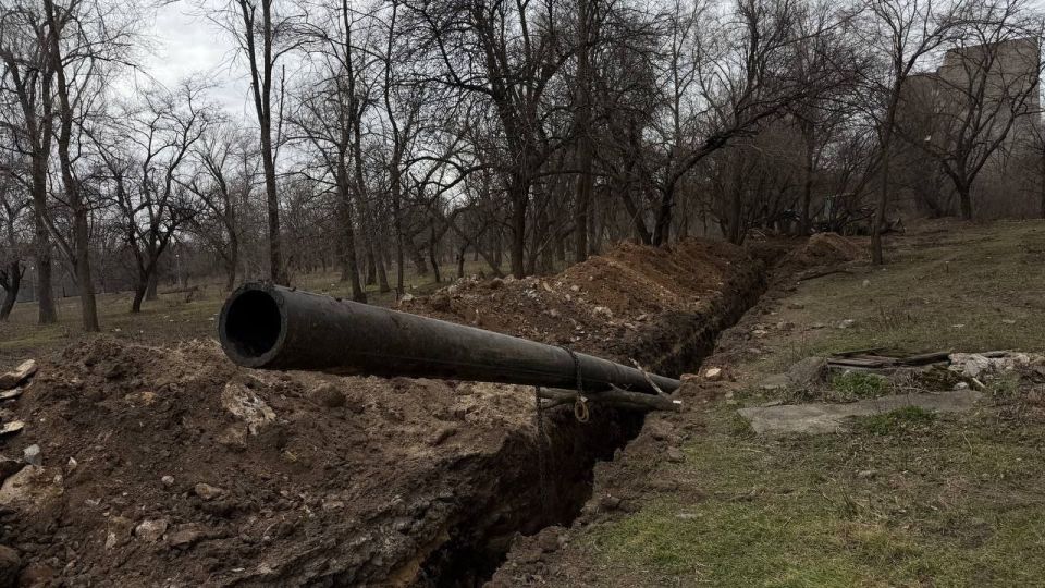 Андрей Губарев: В Первомайске идёт модернизация городской водопроводной насосной станции — регионшеф помогает с установкой нового оборудования Андрей Губарев: В Первомайске идёт модернизация городской водопроводной насосной станции — регионшеф помогает с установкой нового оборудования