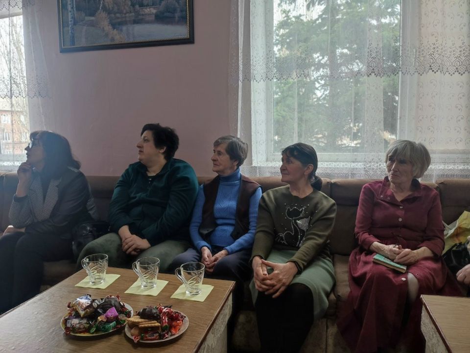 В Лутугинской центральной районной библиотеке состоялся «Литературный калейдоскоп» В Лутугинской центральной районной библиотеке состоялся «Литературный калейдоскоп»