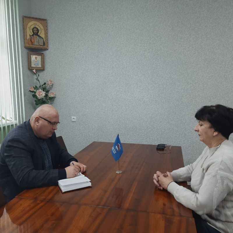 Депутат Совета Краснодонского муниципального округа Юрий Алисов 19.03.2026 провел личный прием граждан в пгт.Краснодон.Жители обратились с рядом важных вопросов,среди которых: Депутат Совета Краснодонского муниципального округа Юрий Алисов 19.03.2026 провел личный прием граждан в пгт.Краснодон.Жители обратились с рядом важных вопросов,среди которых: