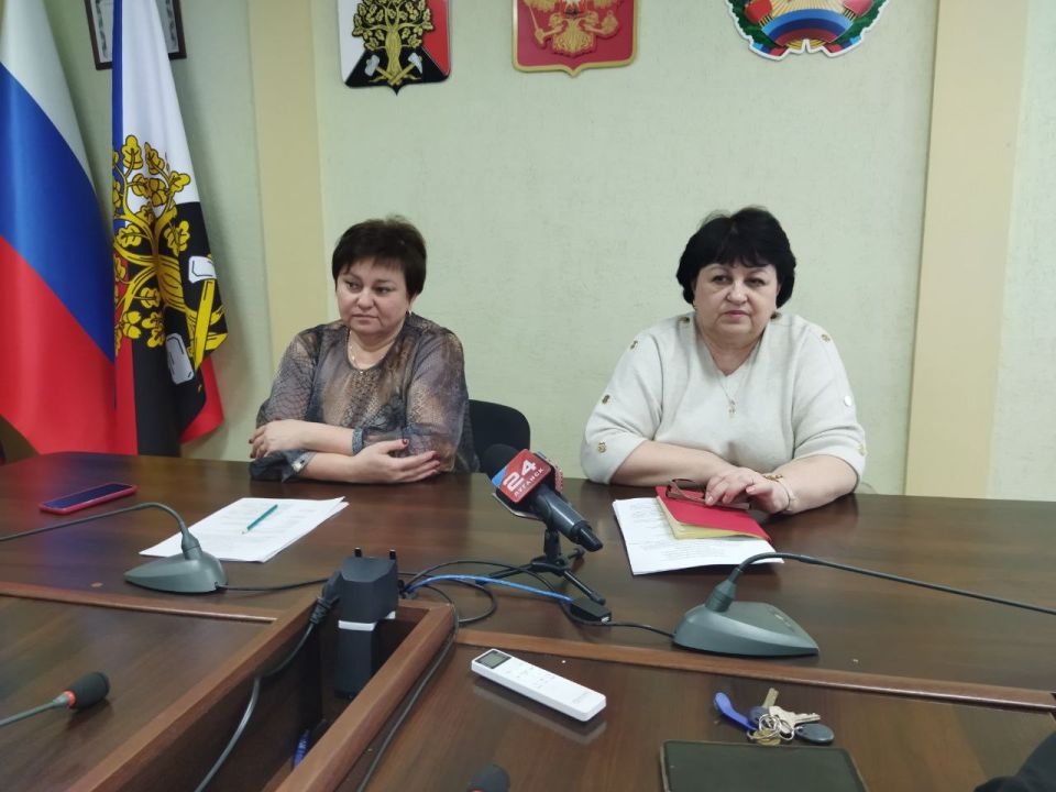 В Администрации городского округа город Ровеньки состоялось заседание муниципальной общественной комиссии по обеспечению реализации муниципальной программы "Формирование современной городской среды" на территории... В Администрации городского округа город Ровеньки состоялось заседание муниципальной общественной комиссии по обеспечению реализации муниципальной программы "Формирование современной городской среды" на территории...