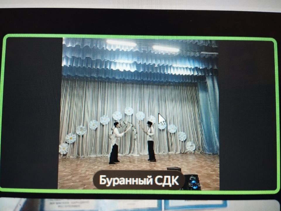 Работники культуры Перевальска провели видеовстречу с коллегами из Оренбуржья Работники культуры Перевальска провели видеовстречу с коллегами из Оренбуржья