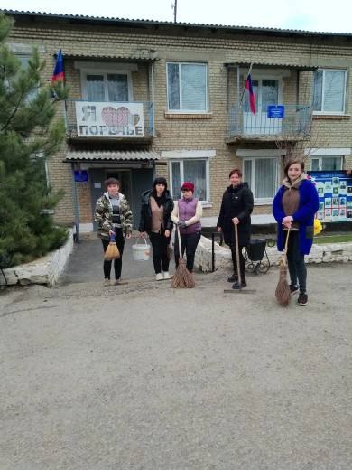 В населенных пунктах, находящихся в ведении отдела по жизнеобеспечению отдела по жизнеобеспечению п. Поречье, пгт Изварино, пгт Урало-Кавказ, прошли мероприятия по благоустройству в рамках муниципального субботника В населенных пунктах, находящихся в ведении отдела по жизнеобеспечению отдела по жизнеобеспечению п. Поречье, пгт Изварино, пгт Урало-Кавказ, прошли мероприятия по благоустройству в рамках муниципального субботника