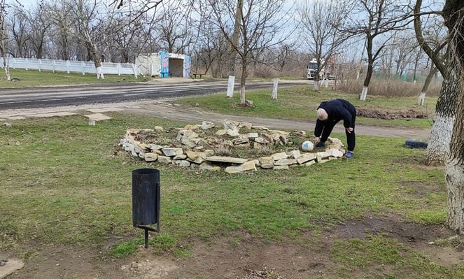 Объединяем усилия: первые весенние субботники в населенных пунктах Краснодонского округа Объединяем усилия: первые весенние субботники в населенных пунктах Краснодонского округа