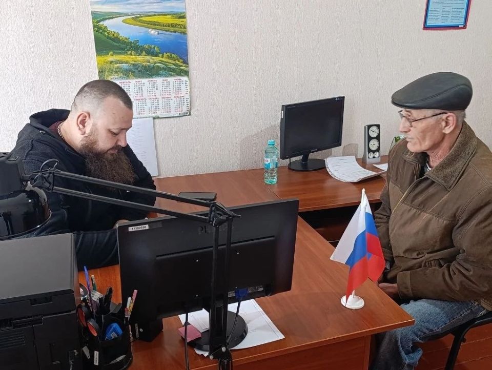 Иван Санаев: Сегодняшний день был посвящен встрече с жителями с. Новоанновка Краснодонского муниципального округа Иван Санаев: Сегодняшний день был посвящен встрече с жителями с. Новоанновка Краснодонского муниципального округа