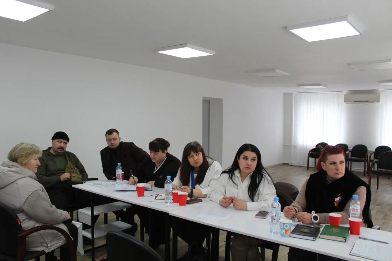 Юлия Кожухарь: 20 марта в Администрации Новопсковского муниципального округа состоялся выездной прием «Правомобиль КСВО ЛНР» — комплексная работа по оказанию правовой помощи с участием представителей АНО «Комитет семей... Юлия Кожухарь: 20 марта в Администрации Новопсковского муниципального округа состоялся выездной прием «Правомобиль КСВО ЛНР» — комплексная работа по оказанию правовой помощи с участием представителей АНО «Комитет семей...