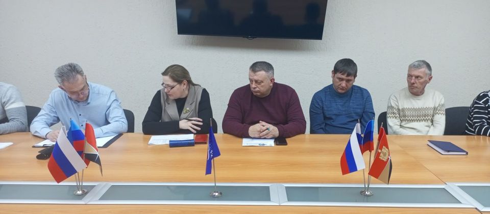 Состоялось заседание комиссии по предупреждению и ликвидации чрезвычайных ситуаций и обеспечению пожарной безопасности Состоялось заседание комиссии по предупреждению и ликвидации чрезвычайных ситуаций и обеспечению пожарной безопасности