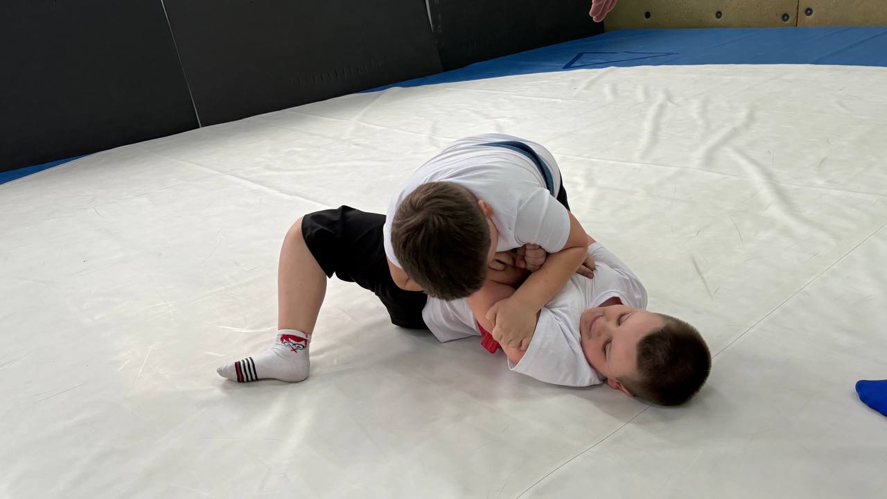 20 марта 2026 года, в стенах ГБОУ ЛНР "МЦВПВиПОУ", воздух был наполнен предвкушением азарта и юношеского задора 20 марта 2026 года, в стенах ГБОУ ЛНР "МЦВПВиПОУ", воздух был наполнен предвкушением азарта и юношеского задора