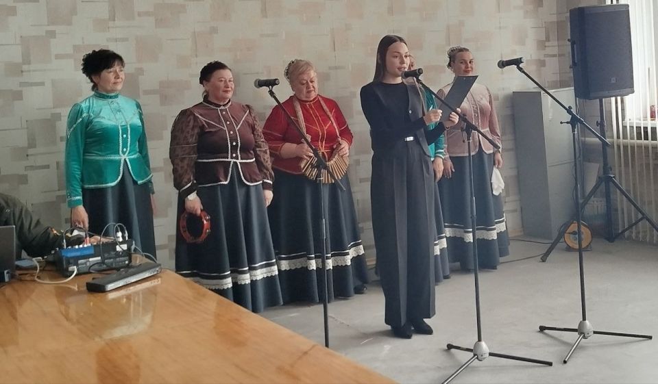 Весенний концерт в поселке Великий Лог Весенний концерт в поселке Великий Лог