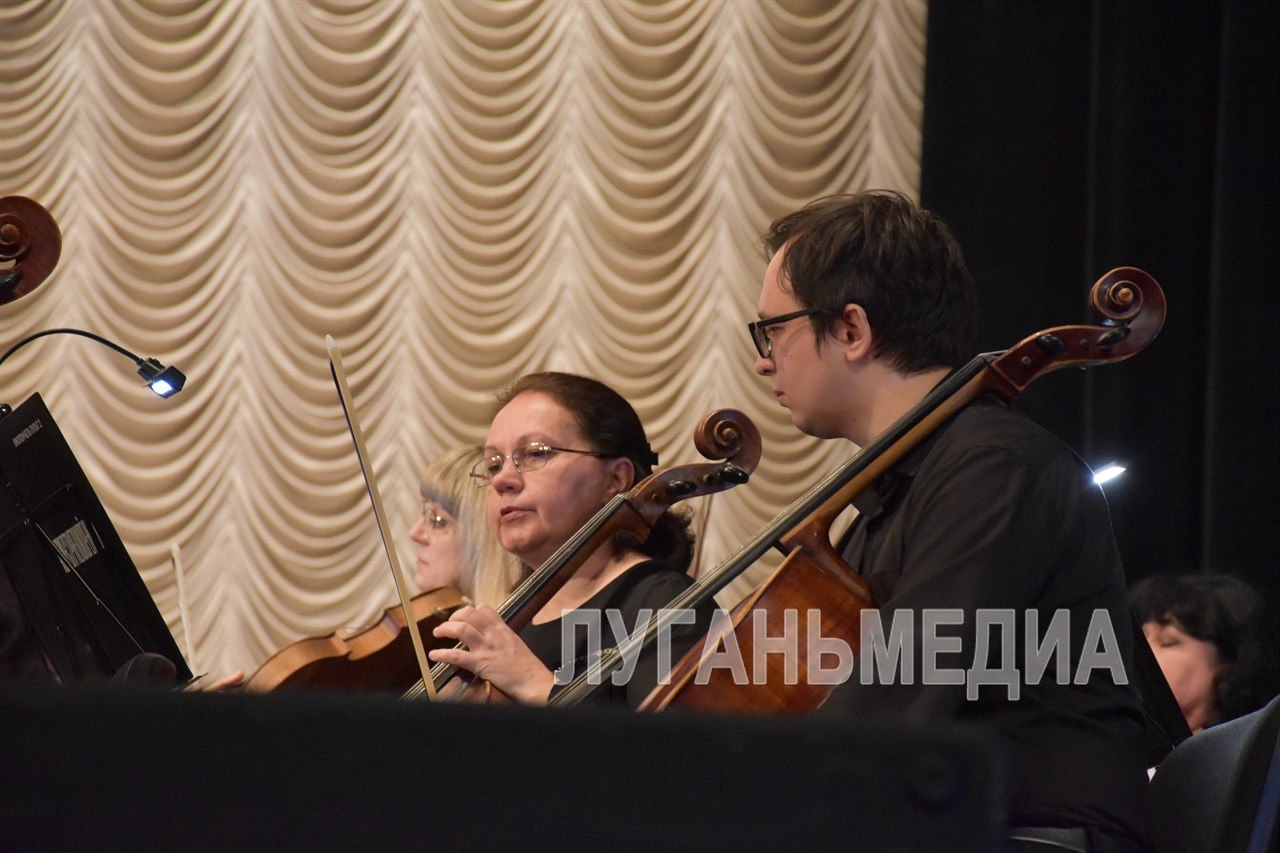 Музыка «Непокоренных» прозвучала в Алчевске Музыка «Непокоренных» прозвучала в Алчевске