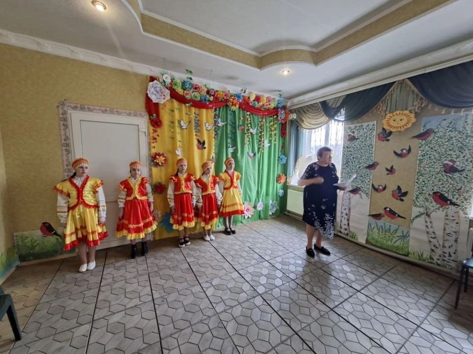 21 марта в Городищенском фольклорном центре прошел традиционный праздник встречи птиц «Жавороночки, прилетите к нам» 21 марта в Городищенском фольклорном центре прошел традиционный праздник встречи птиц «Жавороночки, прилетите к нам»