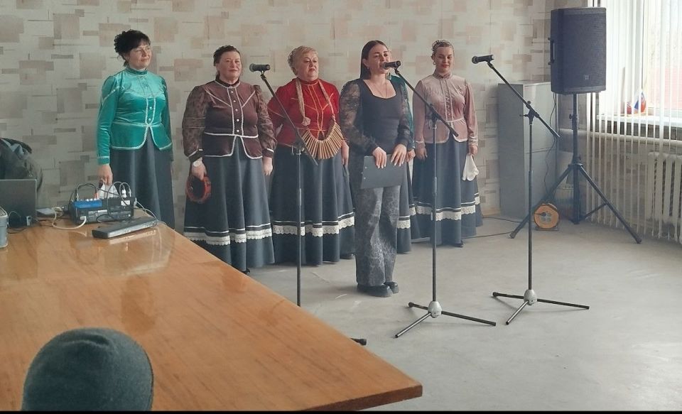 Весенний концерт в поселке Великий Лог Весенний концерт в поселке Великий Лог