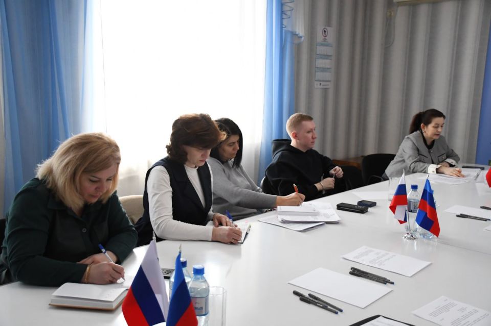 23 марта 2026 года состоялось очередное заседание рабочей группы Межведомственной комиссии Луганской Народной Республики по противодействию формирования просроченной задолженности по заработной плате на территории... 23 марта 2026 года состоялось очередное заседание рабочей группы Межведомственной комиссии Луганской Народной Республики по противодействию формирования просроченной задолженности по заработной плате на территории...