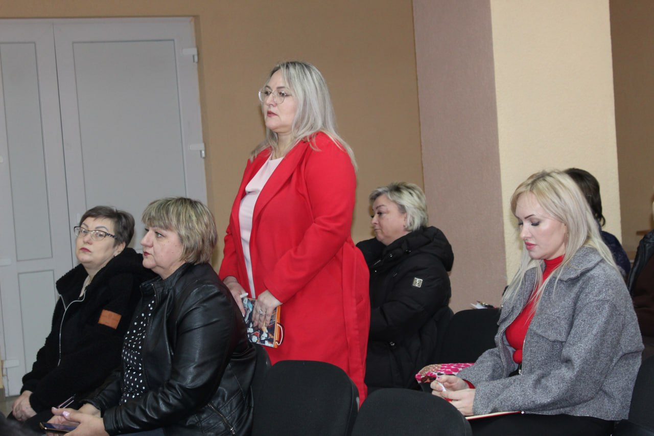 Виталий Коваленко: Сегодня провел еженедельное аппаратное совещание с начальниками структурных подразделений администрации, руководителями предприятий, учреждений и организаций Беловодского муниципального округа Виталий Коваленко: Сегодня провел еженедельное аппаратное совещание с начальниками структурных подразделений администрации, руководителями предприятий, учреждений и организаций Беловодского муниципального округа