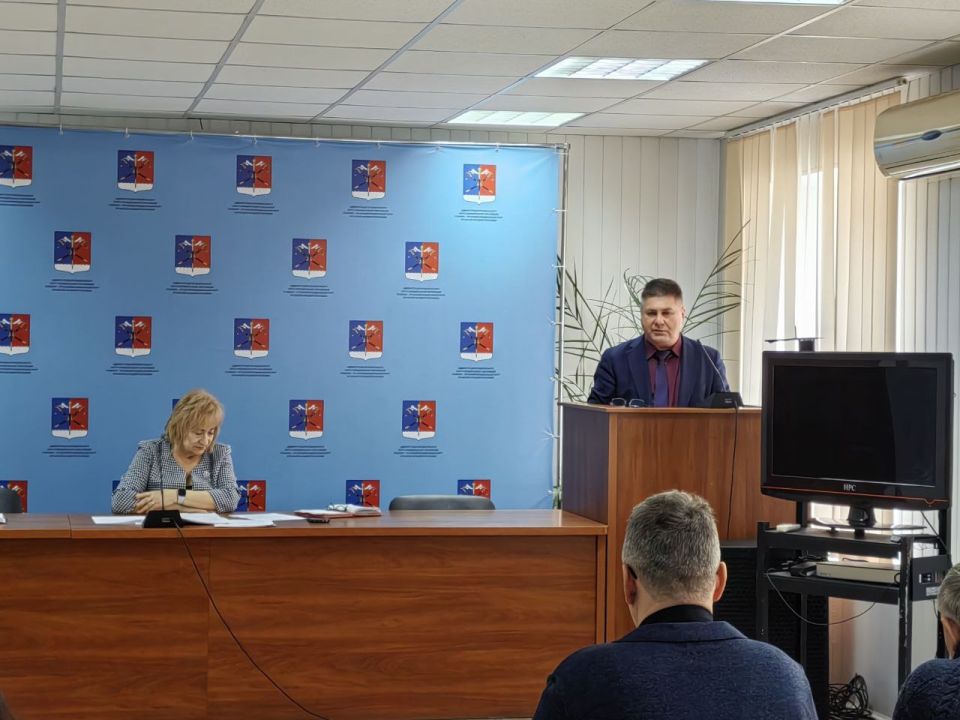 19.03.2026г. состоялось очередное заседание сессии депутатов Станично-Луганского МО. На заседании было рассмотрено 6 вопросов 19.03.2026г. состоялось очередное заседание сессии депутатов Станично-Луганского МО. На заседании было рассмотрено 6 вопросов