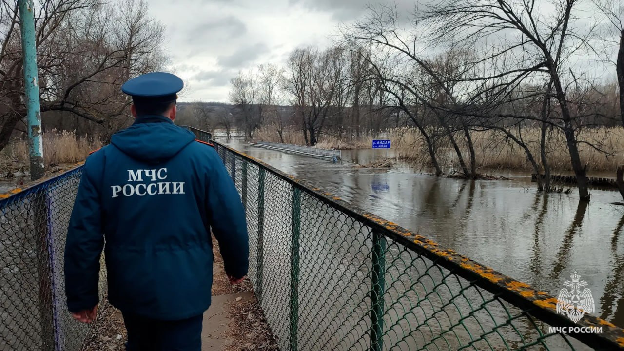 В шести округах ЛНР сохраняется режим повышенной готовности из-за паводка