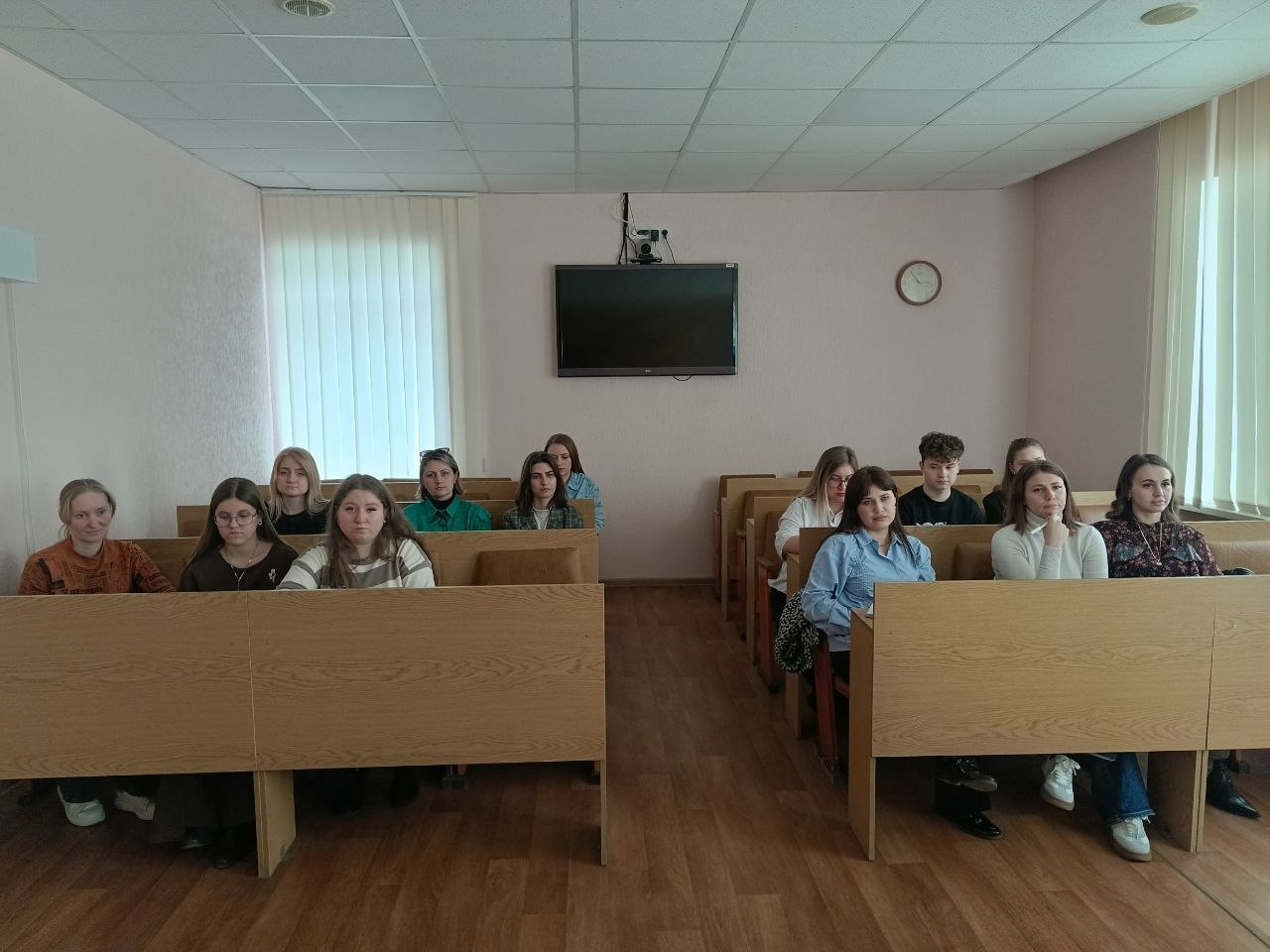 Андрей Рубанцов: В Ровеньках прошло заседание Молодёжного совета при Администрации городского округа Андрей Рубанцов: В Ровеньках прошло заседание Молодёжного совета при Администрации городского округа