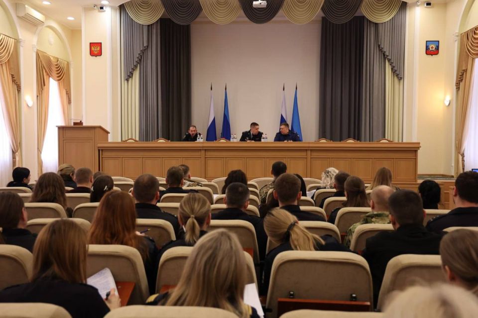 111Особенности расследования уголовных дел обсудили со следователями территориальных отделов полиции на семинарах, проведённых в региональном МВД 111Особенности расследования уголовных дел обсудили со следователями территориальных отделов полиции на семинарах, проведённых в региональном МВД