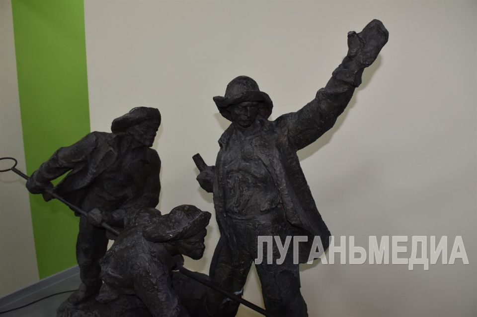 Алчевский городской исторический музей открылся после капитального ремонта Алчевский городской исторический музей открылся после капитального ремонта