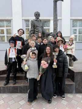 Триумф "ЧАРОДЕЕВ" на Всероссийском конкурсе чтецов имени Владимира Куркина - 2 ГРАН-ПРИ и 8 призовых мест!