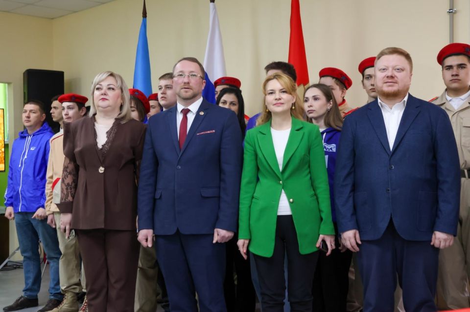 В преддверии Дня работника культуры открылся после ремонта Алчевский городской краеведческий музей В преддверии Дня работника культуры открылся после ремонта Алчевский городской краеведческий музей