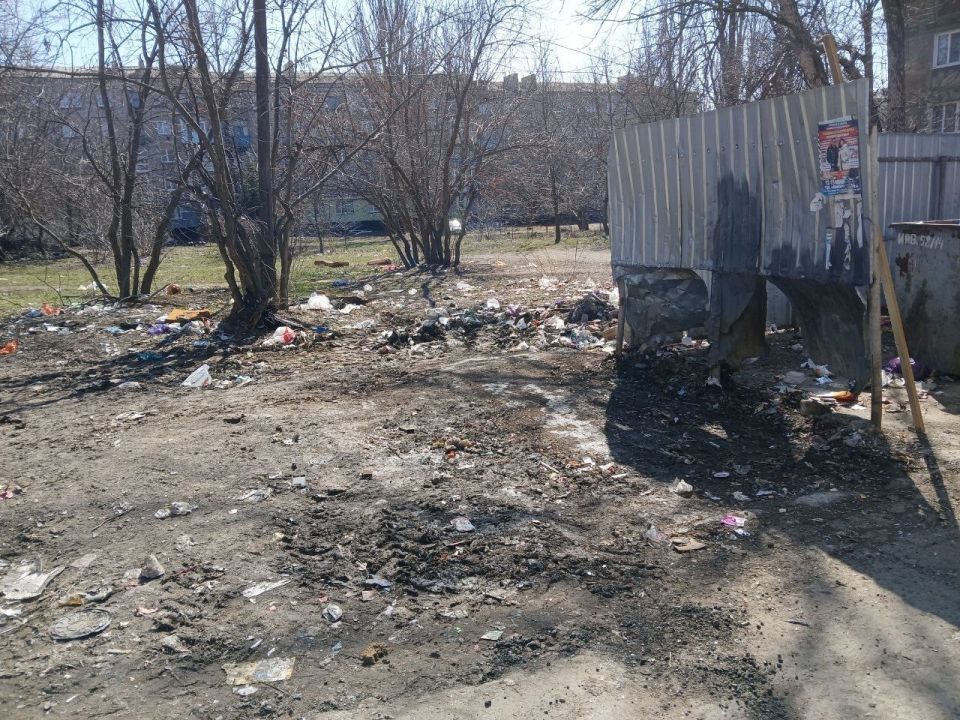 Работа коммунальных служб: продолжается наведение порядка в городе Работа коммунальных служб: продолжается наведение порядка в городе