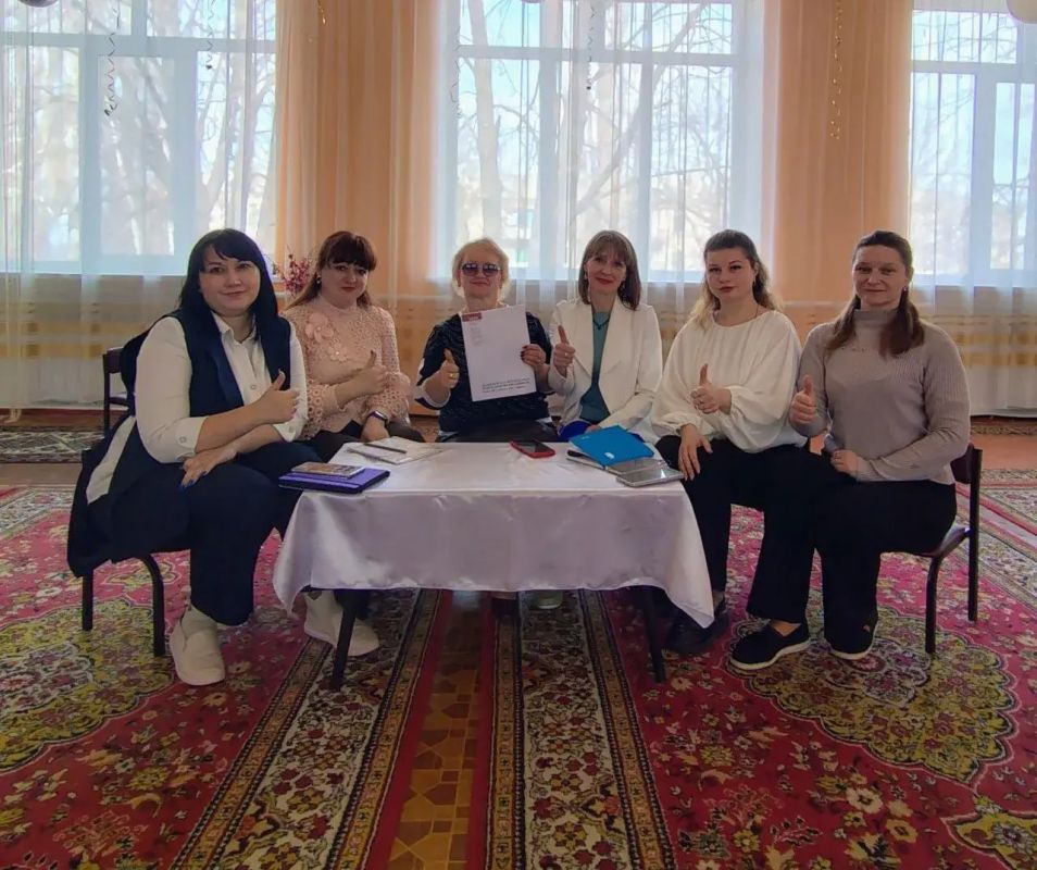 Перевальчане приняли участие в мастер-классах от представителей Оренбуржья Перевальчане приняли участие в мастер-классах от представителей Оренбуржья