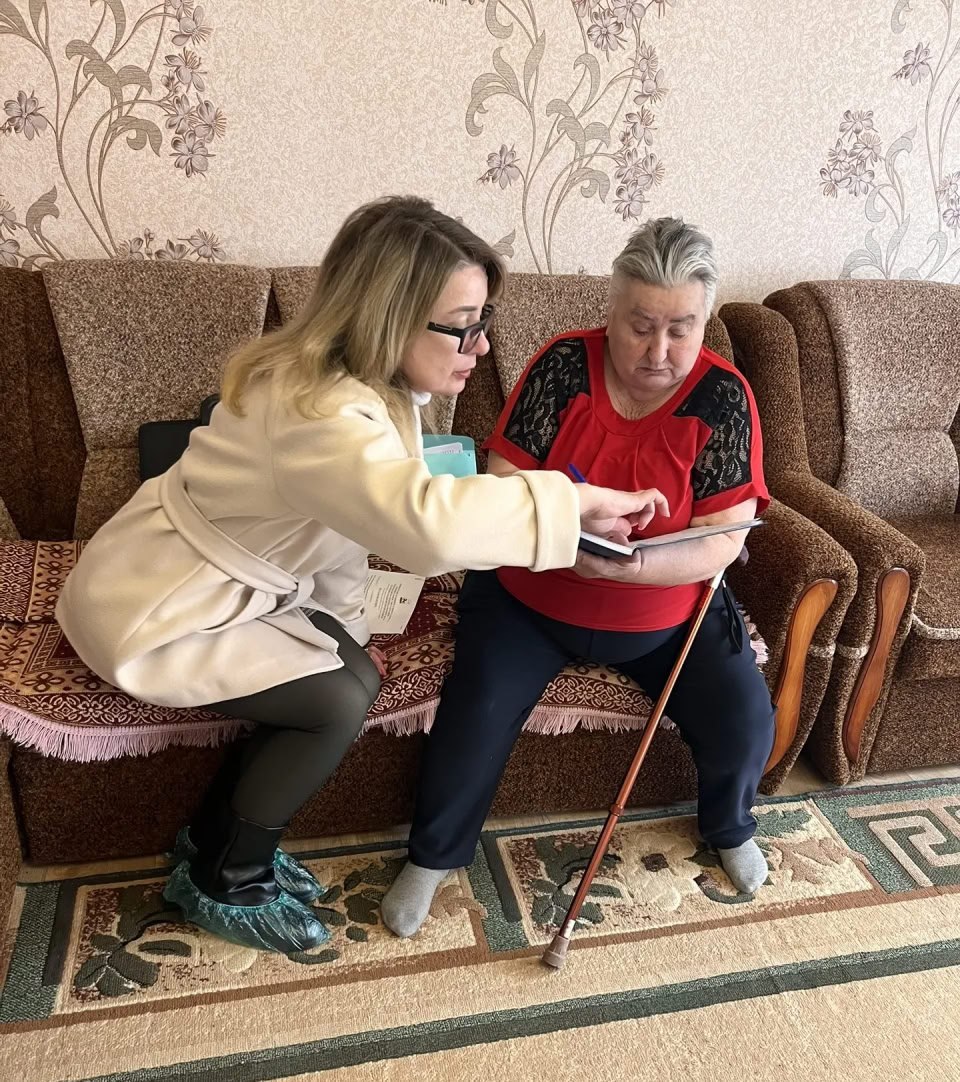 Специалисты отдела опеки, попечительства и патронажа Администрации Старобельского муниципального округа провели выездной рейд «Семья», посетив семьи, в которых находятся недееспособные совершеннолетние граждане Специалисты отдела опеки, попечительства и патронажа Администрации Старобельского муниципального округа провели выездной рейд «Семья», посетив семьи, в которых находятся недееспособные совершеннолетние граждане