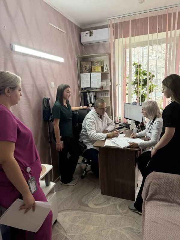 Важная помощь сердцу: итоги визита федеральных экспертов в ЛНР Важная помощь сердцу: итоги визита федеральных экспертов в ЛНР