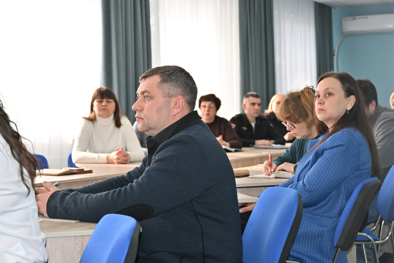 В Администрации Брянки обсудили создание Единой дежурно-диспетчерской службы: как будет работать «Система-112» В Администрации Брянки обсудили создание Единой дежурно-диспетчерской службы: как будет работать «Система-112»