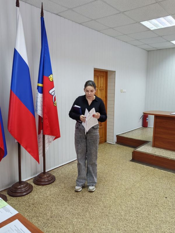 19.03.2026г. состоялось очередное заседание сессии депутатов Станично-Луганского МО. На заседании было рассмотрено 6 вопросов 19.03.2026г. состоялось очередное заседание сессии депутатов Станично-Луганского МО. На заседании было рассмотрено 6 вопросов