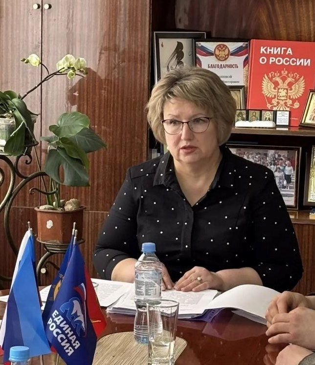В Совете Антрацитовского муниципального округа состоялось заседание постоянных комиссий, на котором были рассмотрены вопросы в соответствии с утвержденной повесткой дня В Совете Антрацитовского муниципального округа состоялось заседание постоянных комиссий, на котором были рассмотрены вопросы в соответствии с утвержденной повесткой дня