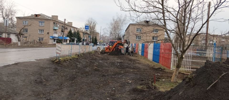 Андрей Рубанцов: В Ровеньках продолжается благоустройство общественной территории по улице Чехова