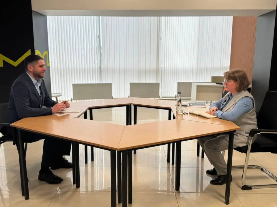 Третий модуль регионального кадрового проекта «Герои Луганщины» завершился в ЛНР, сообщил Глава Республики Леонид Пасечник Третий модуль регионального кадрового проекта «Герои Луганщины» завершился в ЛНР, сообщил Глава Республики Леонид Пасечник